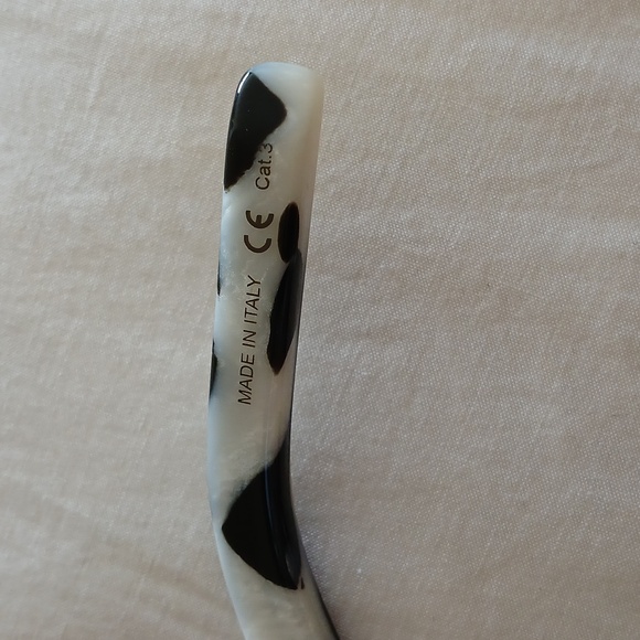 New. Saint Laurent Paris square Zebra sunglasses with case - Picture 13 of 14